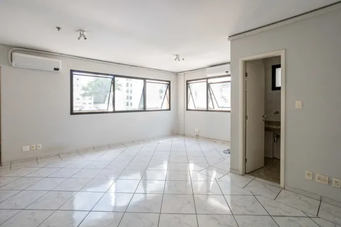 Sala comercial na Rua Traipu, 114 - sala 34 45 m²