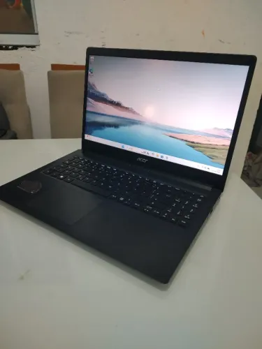 Notebook Acer. 4GB DDR4 + SSD 128GB. Revisado e com Garantia.