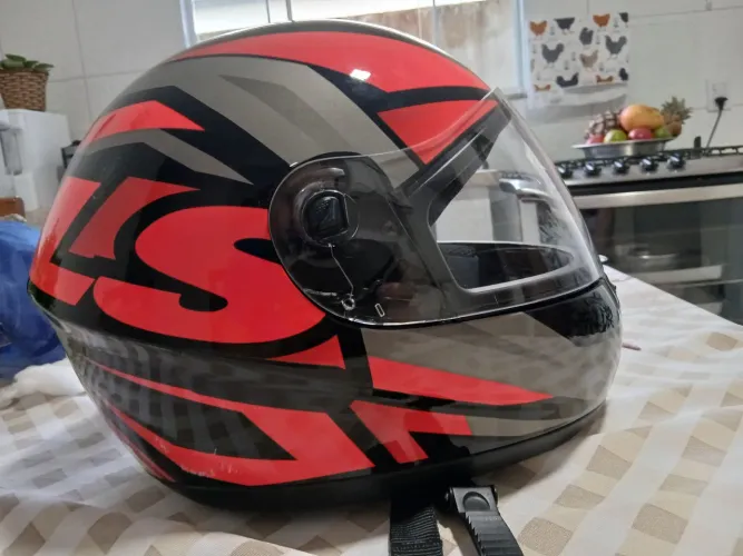 Vendo capacete Speel 8