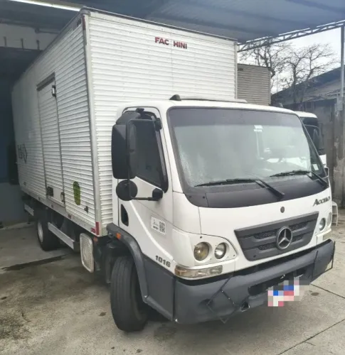 Mb 1016 -Acello Baú 2018
