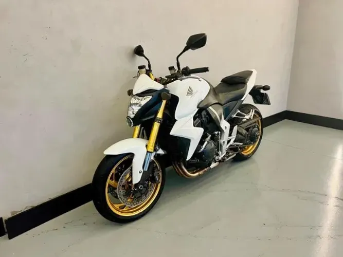 HONDA CB 1000R E ABS 2015.