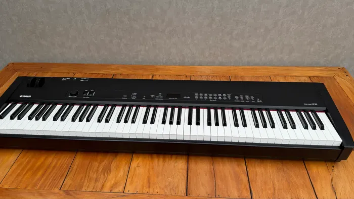 Piano Yamaha CP33