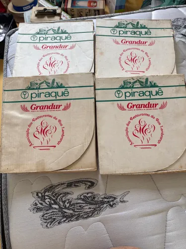Pratos Colecionáveis Piraque!! Desapego !!
