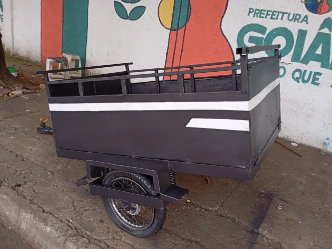 Carretinha para moto e carro