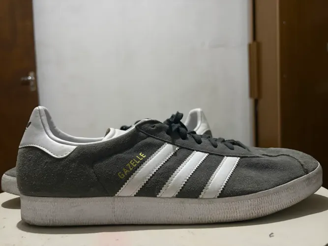 Adidas Gazelle Cinza (Dgh Solid Grey)