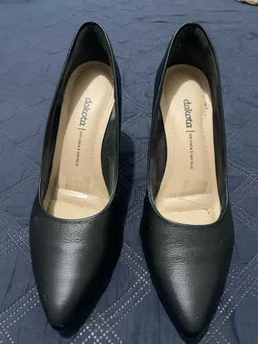 Scarpin COURO DAKOTA