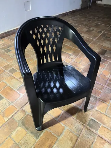 Cadeira de plástico