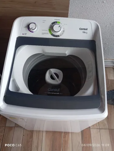 Vende se uma máquina Consul 11kg