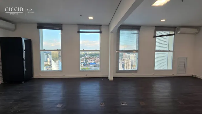 Sala Comercial à Venda 191 m² | São José dos Campos