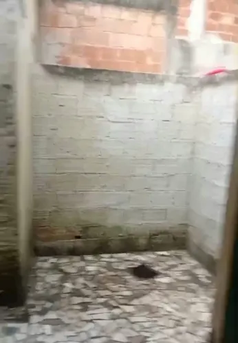 Alugo kit em vila