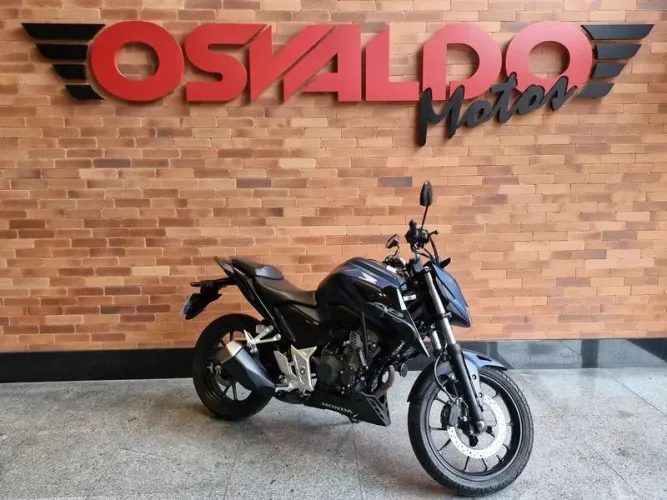 HONDA CB 300F TWISTER ABS 2025
