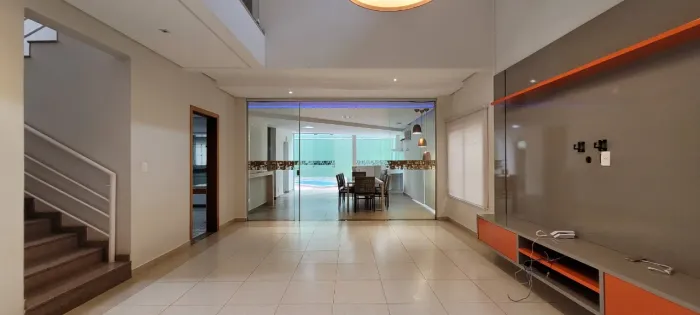 Casa em condomínio - 3 Suítes - Aluguel - Royal Park - Aurora Village