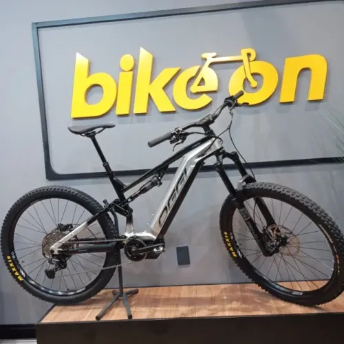Bicicleta Oggi Razzo T-130 2025 Shimano