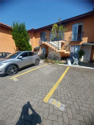 Casa à venda com 2 quartos, sendo 1 suíte, em Jardim Torino, Cotia - SP