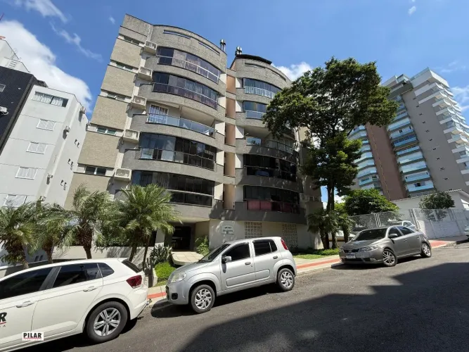 Apartamento mobiliado para alugar próximo ao hospital São José e Praça do Congresso
