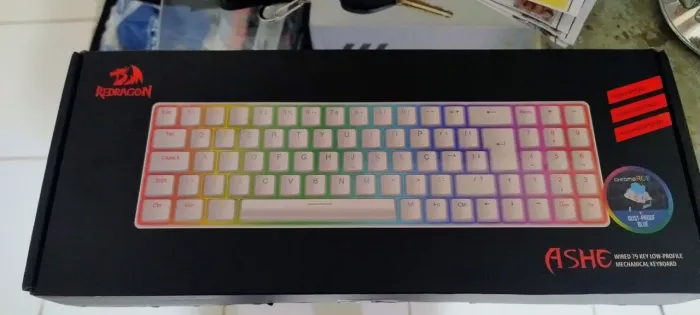 Teclado gamer redragon Ashe branco argb novo