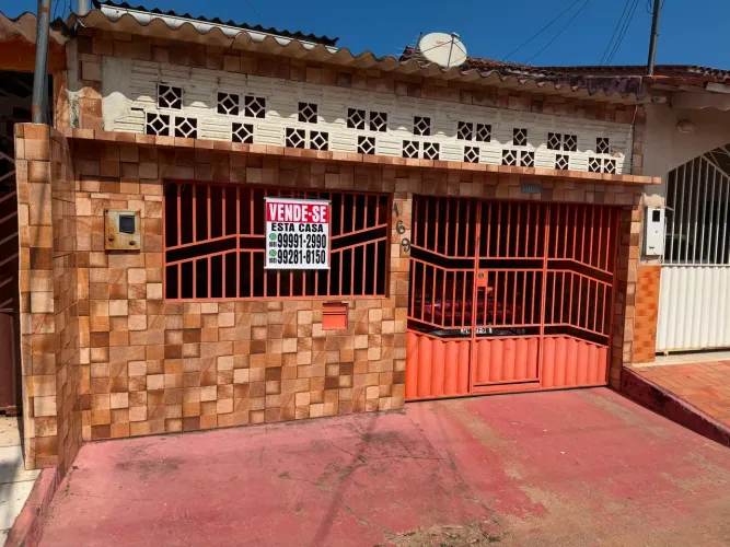 Vende-se casa no conjunto Rui Lino I