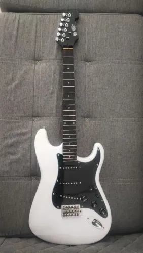 Guitarra Custom Shop Padrão Fender
