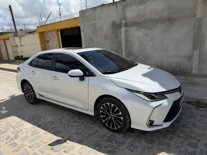 Toyota Corolla Altis 2.0 Flex 16V Aut. 2024