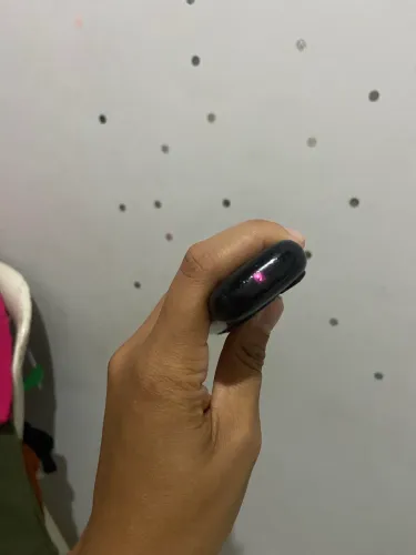 Vendo controle da TV TCL, ORIGINAL, em ótimo estado.. A Tc quebrou e ficou o controle.