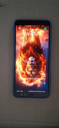 Vende-se celular Samsung A8