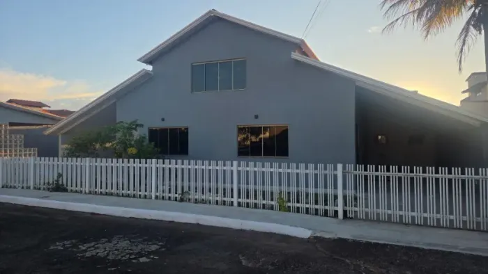 CASA EM CONDOMÍNIO FECHADO 3 QTS