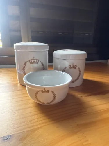 Potes de porcelana 