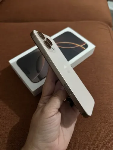 16 PRO MAX - 512GB