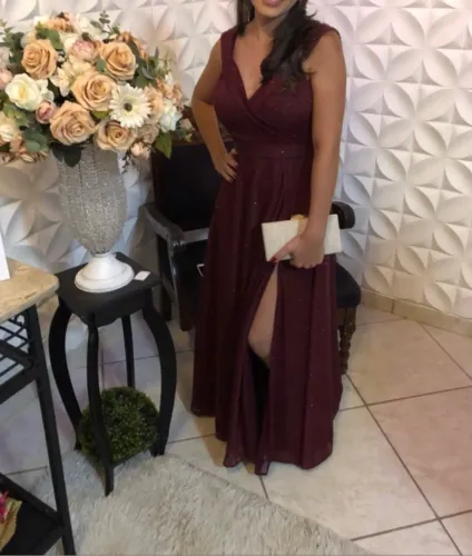 Vestido de festa cor marsala tamanho P