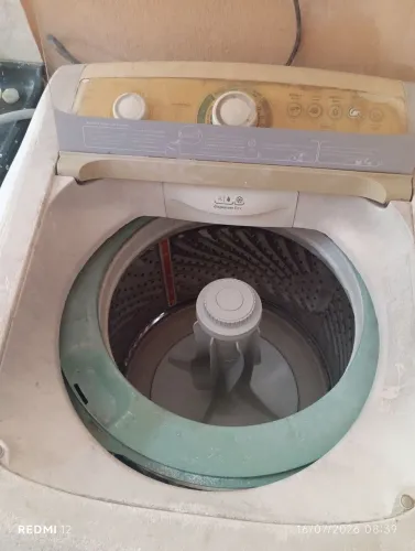 Vendo máquina de lavar, funcionando perfeitamente.