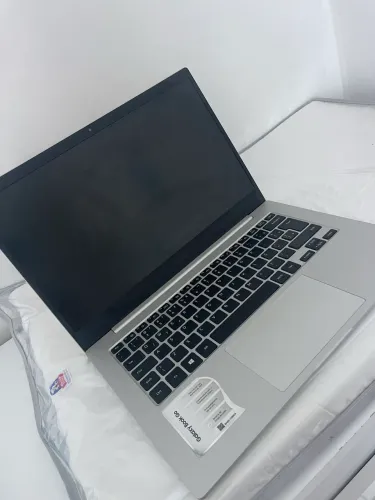 Samsung Galaxy Book Go - Ótimo Estado