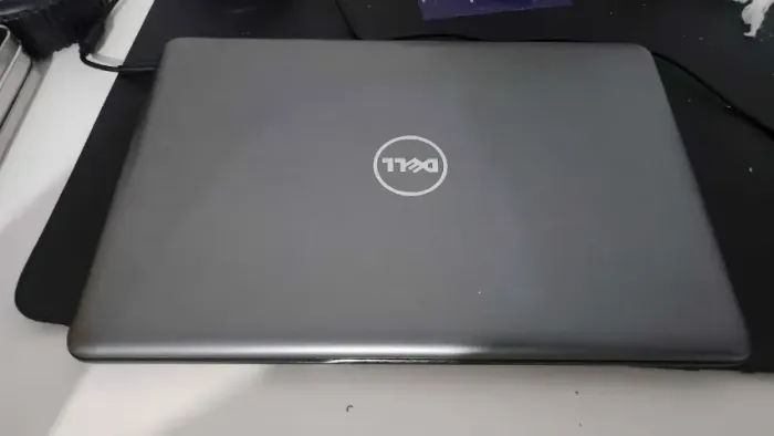 Notebook Dell Inspiron 15 5567 + carregador original