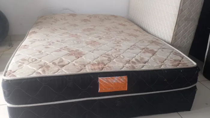 Cama Casal Usada Higienizada - ESPUMA ALTA (ENTREGA GRÁTIS)