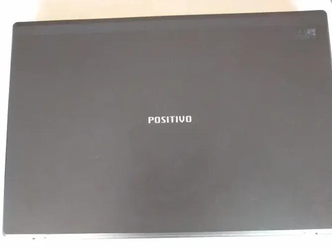 Carcaça notebook Positivo Corp.