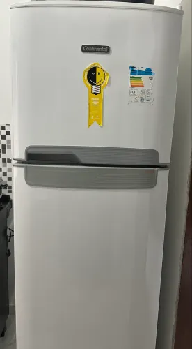 Vende-se geladeira continental