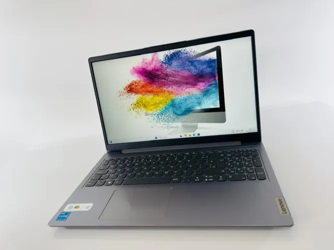 Notebook Lenovo I5-11th-8GB Ram-SSD 256GB Nvme-Tela 15.6FHD