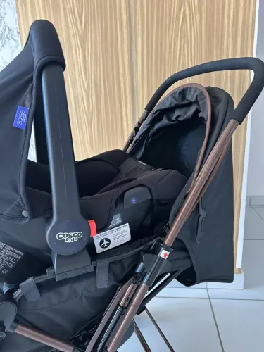 Carro+Bebê conforto