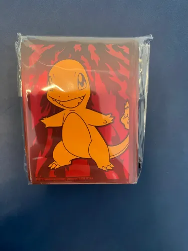 Shield Coleção Treinador Avançado - Obsidiana em Chamas - Charmander - 64 un