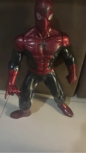 Boneco homem aranha 