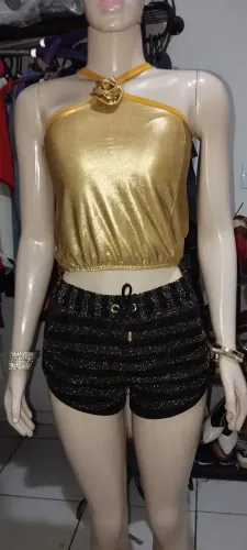 short e croped elegantes