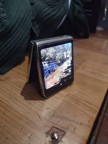 ZFLIP 5, 512GB DE MEMÓRIA. ACEITO CARTAO.