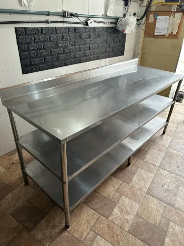 Mesa bancada industrial inox 200x70x90