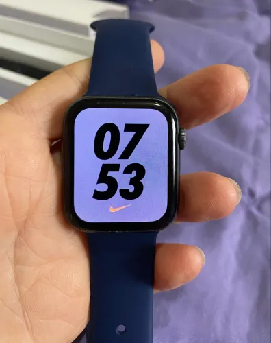 Apple Watch Series 4 44mm GPS - COMPLETO (Caixa e Acessórios Originais)