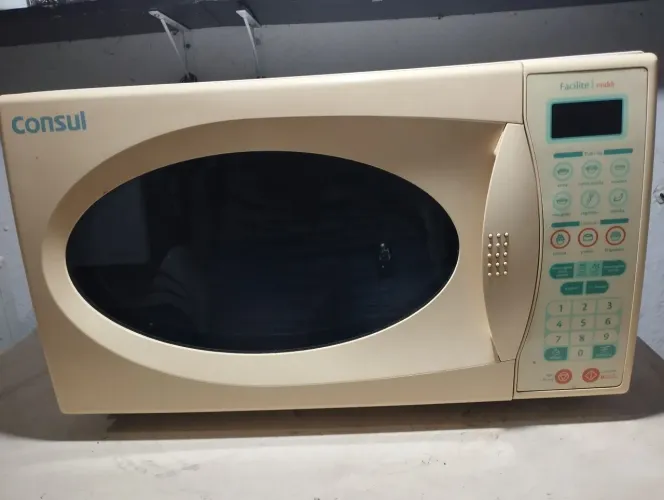 Vendo microondas Consul de 25 litros.