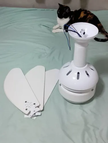 Ventilador de teto branco do motor grande!