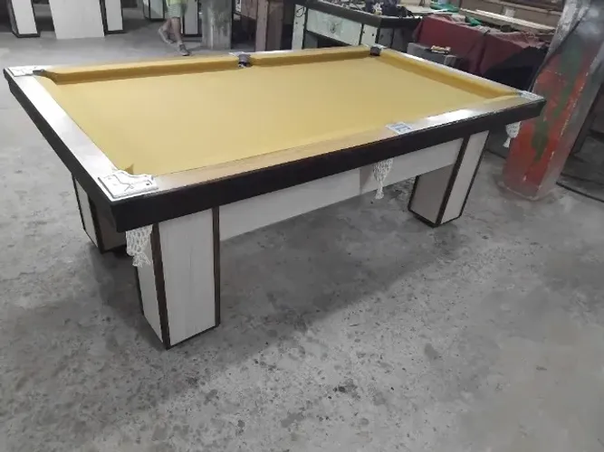 Mesa de bilhar / Sinuca