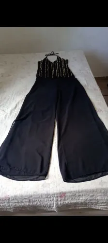 CONJUNTO CALÇA E BLUSA