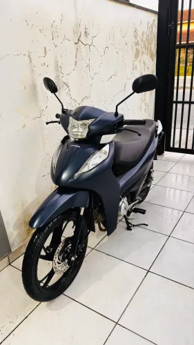 Biz 125 EX 2025