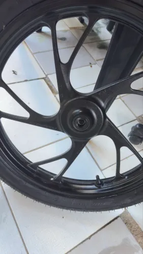 Roda Dianteira *Pé de Galinha* original Honda