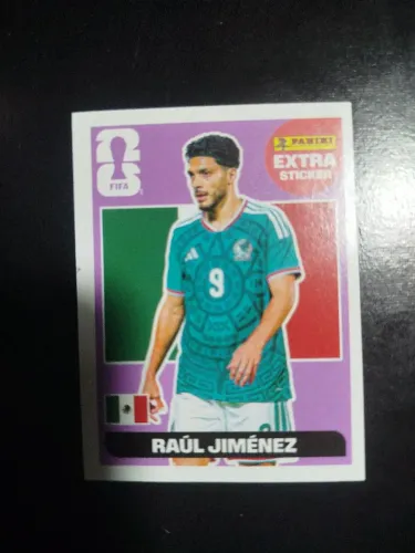 Figurinha Legenda roxa do Raúl Jiménez